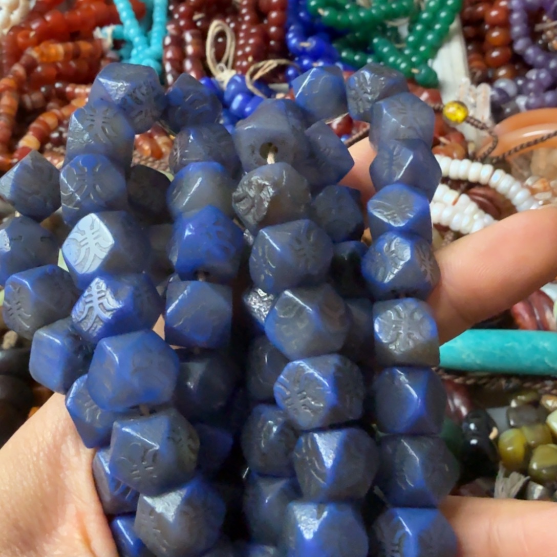 用***4玛瑙/玉髓未镶嵌手链