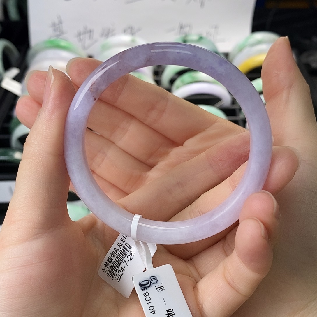 翡翠手链未镶嵌盼盼