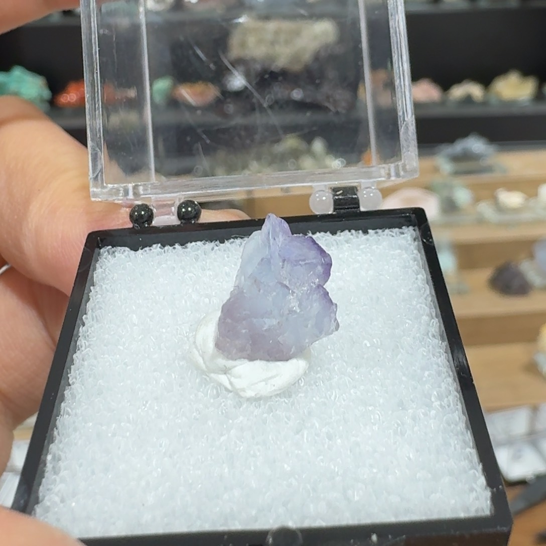 月下珠宝严选矿物