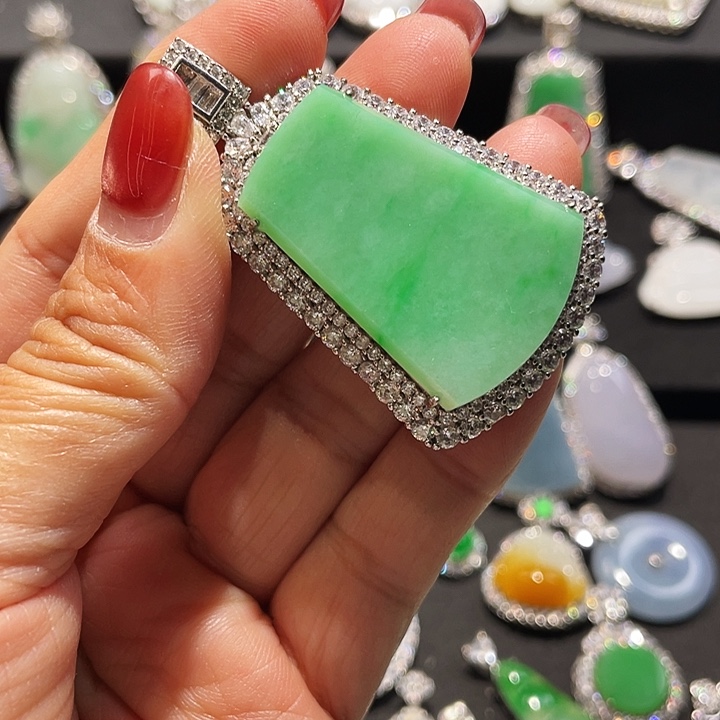 翡翠银S925镶嵌颈饰