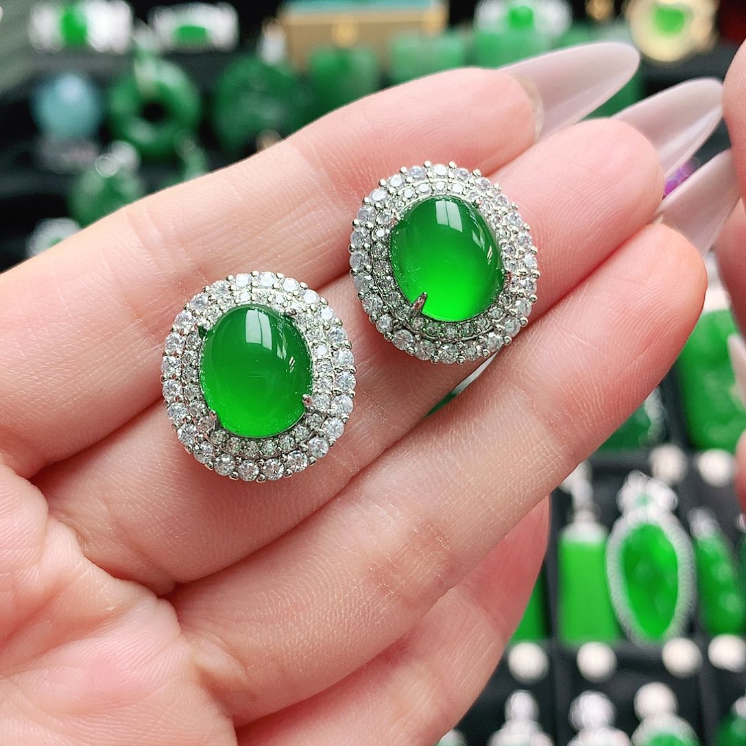 玛瑙/玉髓耳钉未镶嵌