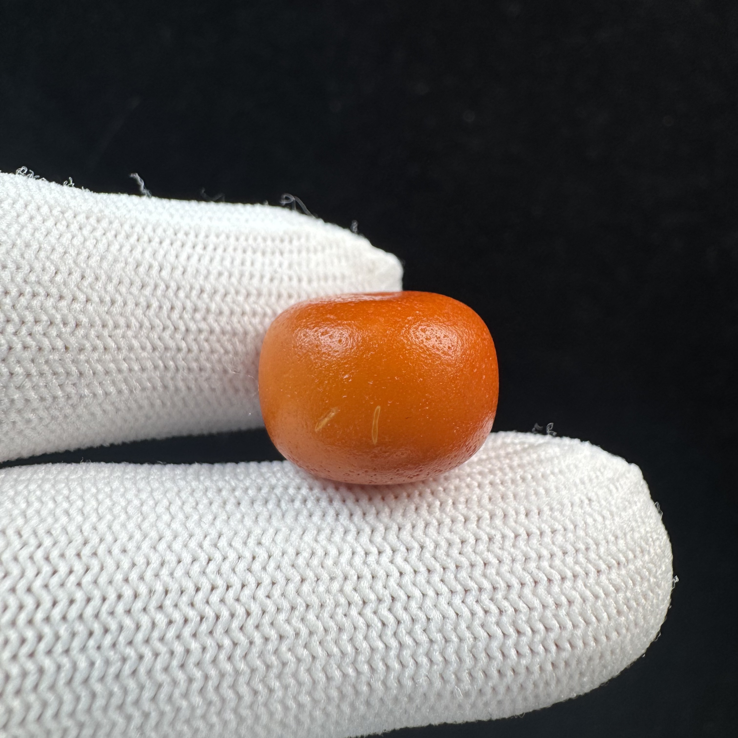 A8988天然原矿蜜蜡 老蜡墩子16.3*12mm支持复检假一罚十