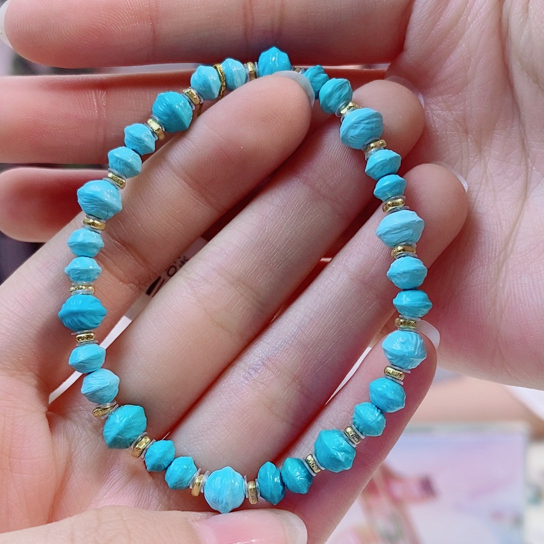 18K金镶嵌绿松石珠宝奇石