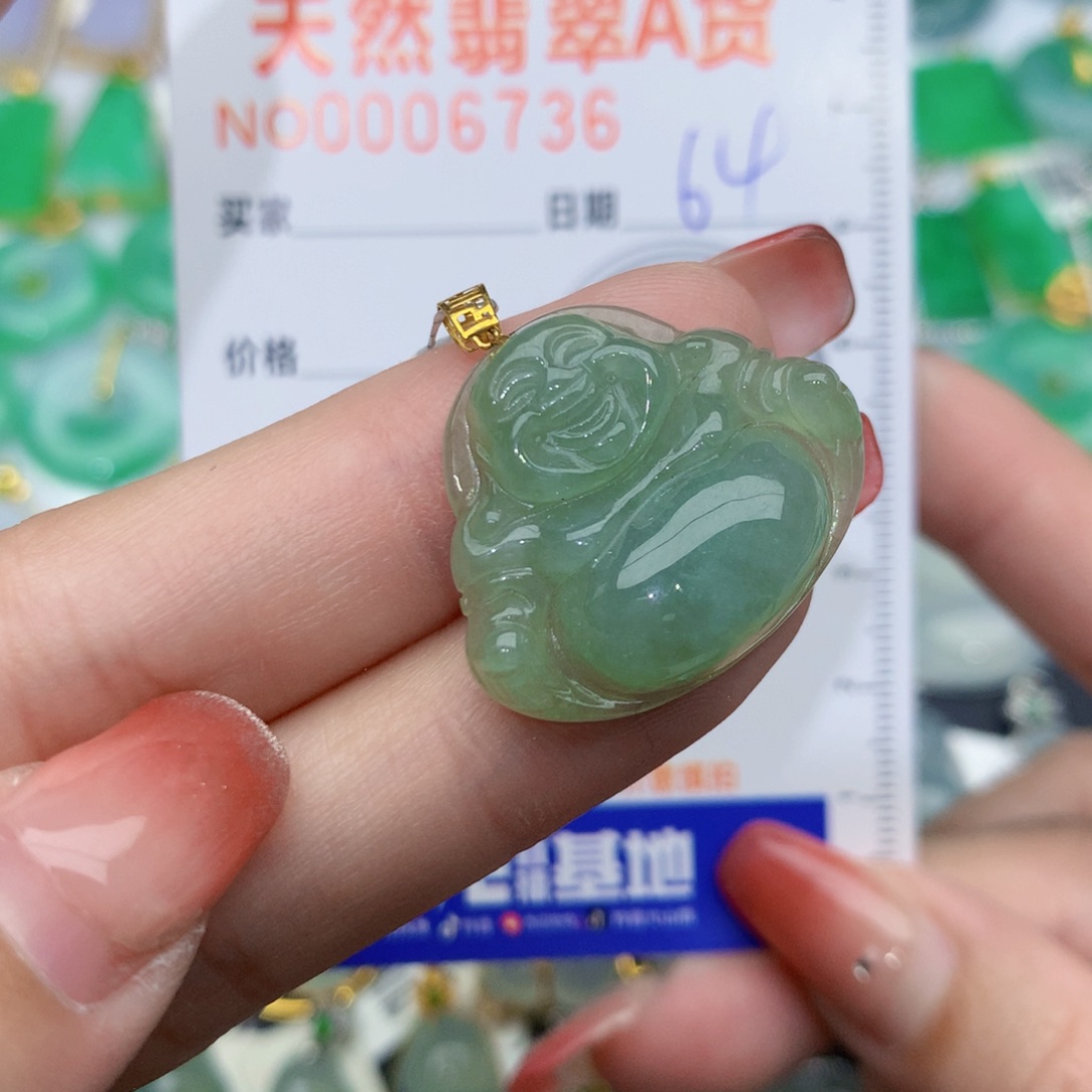 翡翠颈饰18K金镶嵌佛公