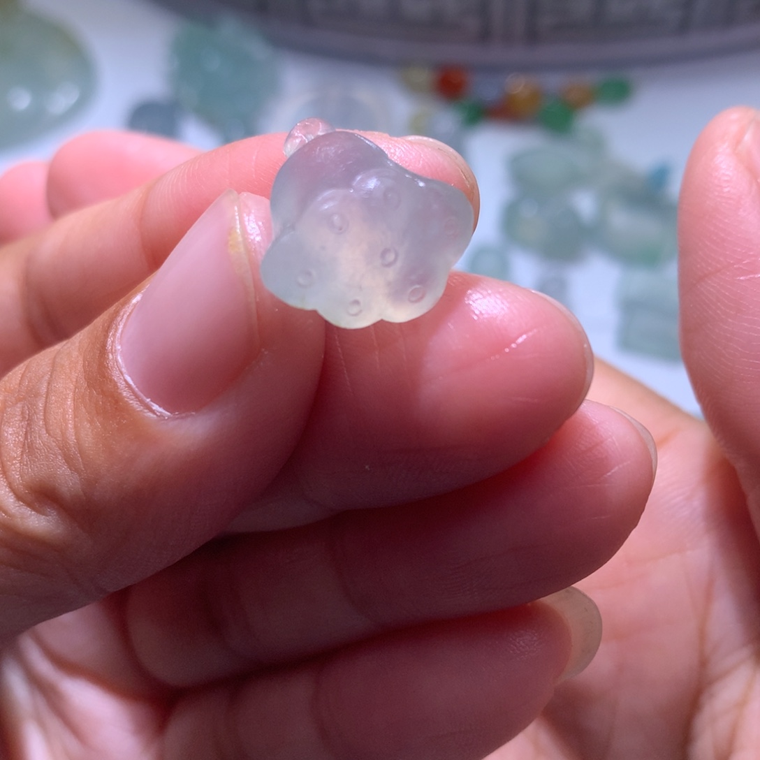 定制翡翠未镶嵌莲蓬 