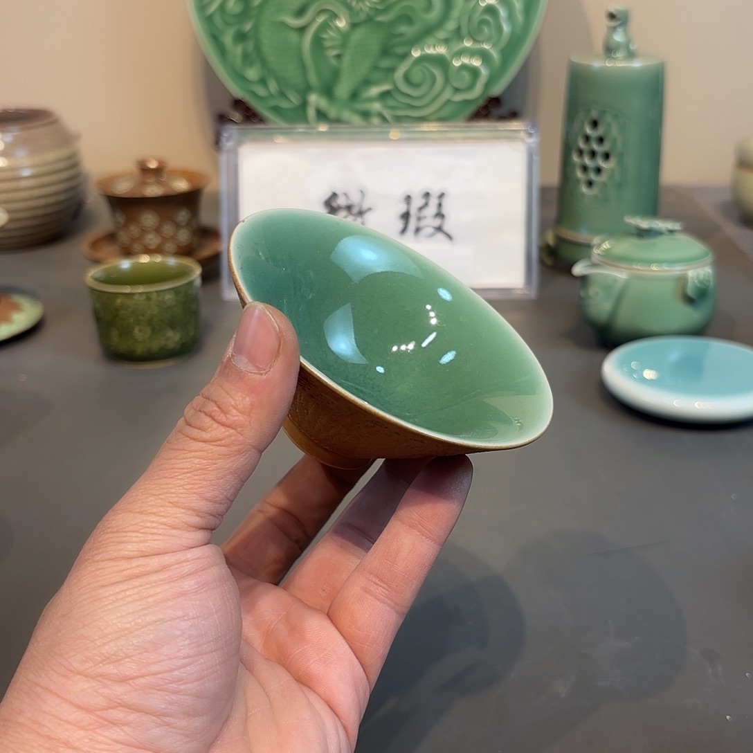 瓷片龙泉青瓷福利青瓷