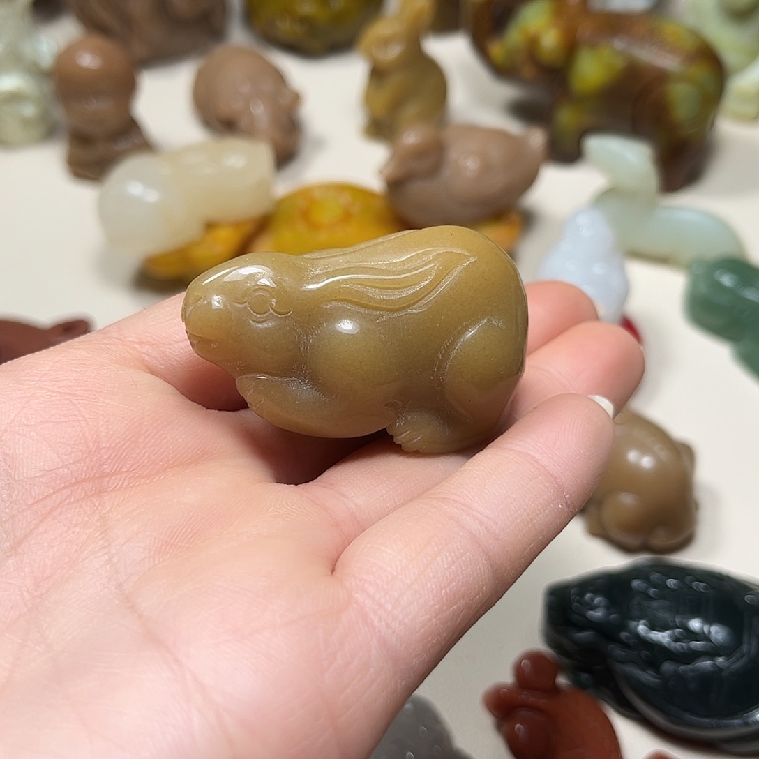 白玉菩提吊坠白玉菩提吊坠