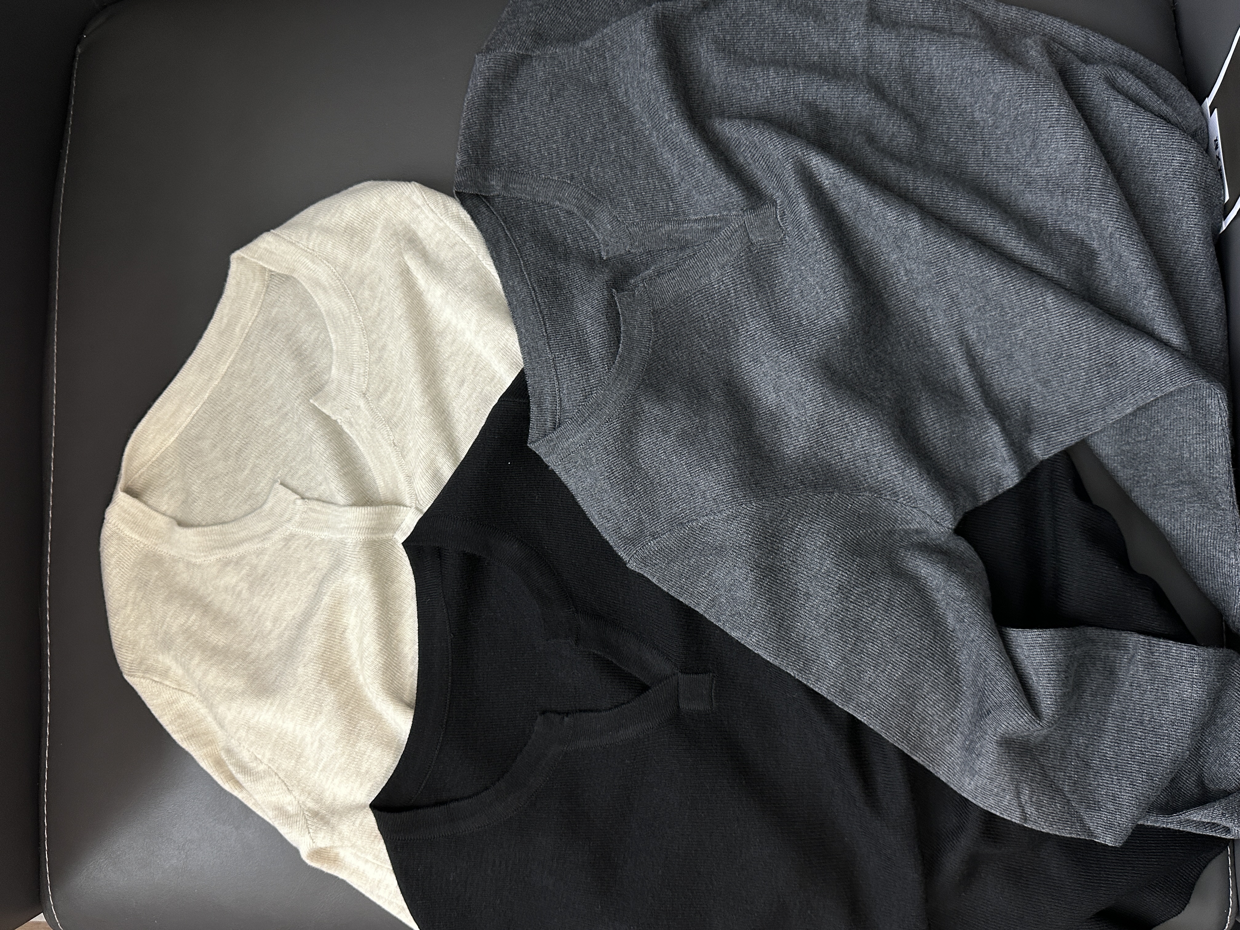 2025秋季打底V领长袖显瘦内搭打底衫闲百搭时尚针织上衣女