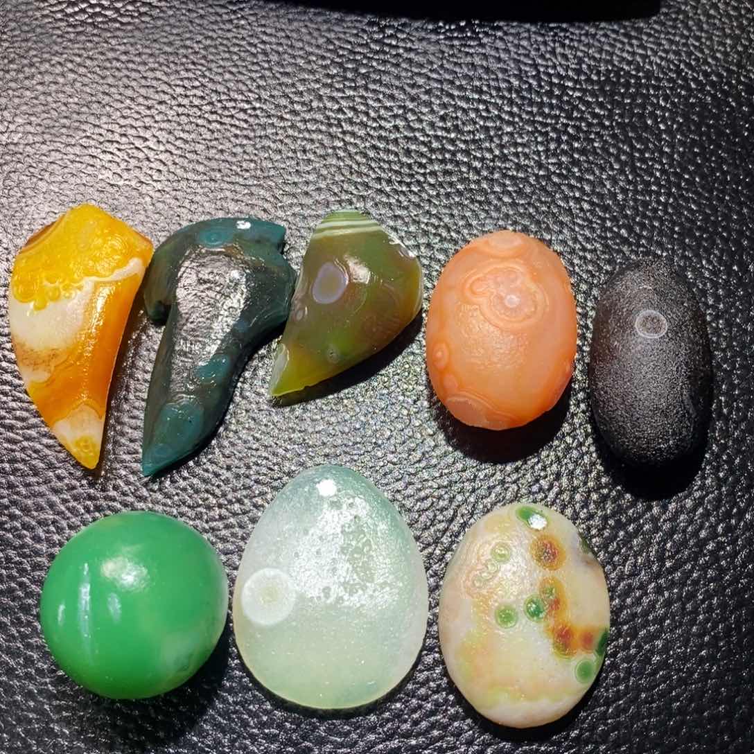 未镶嵌颈饰玛瑙/玉髓杨*竹