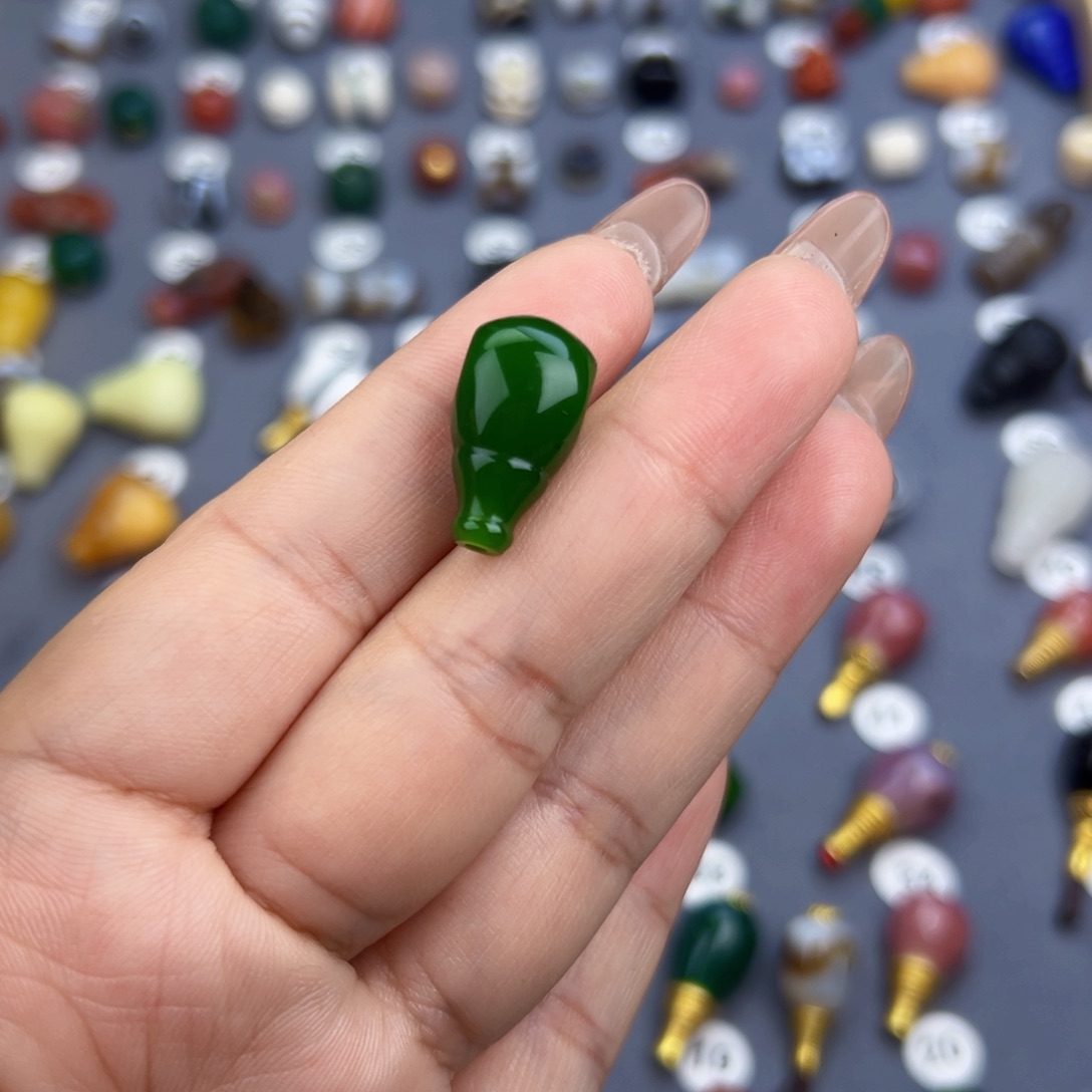 玛瑙/玉髓饰品未镶嵌