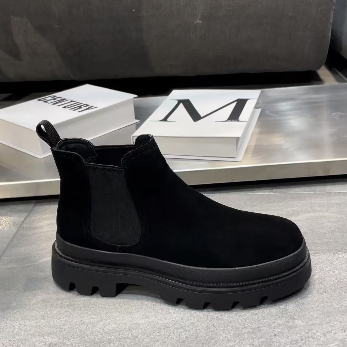 【香港JTG&Shoes公司渠道】2025新款切尔西工装靴男士短靴加绒保暖