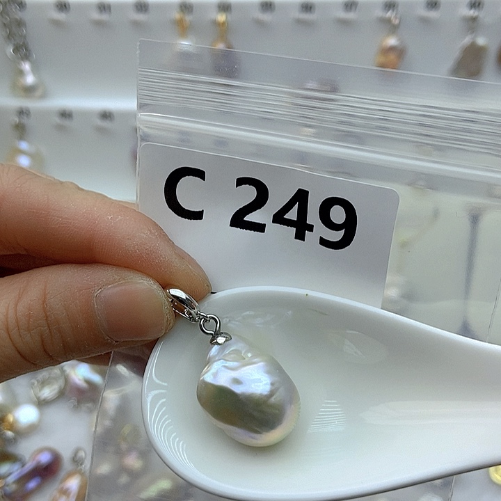 淡水珍珠颈饰银S925镶嵌