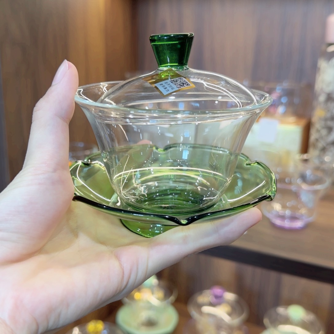 吴*禾器荷叶盖碗湖绿色。。