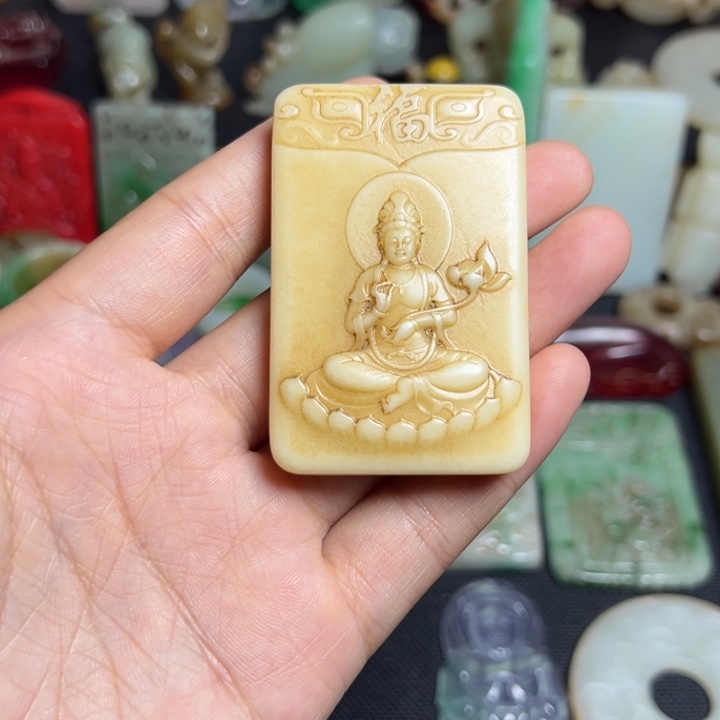 吊坠滴血莲花菩提