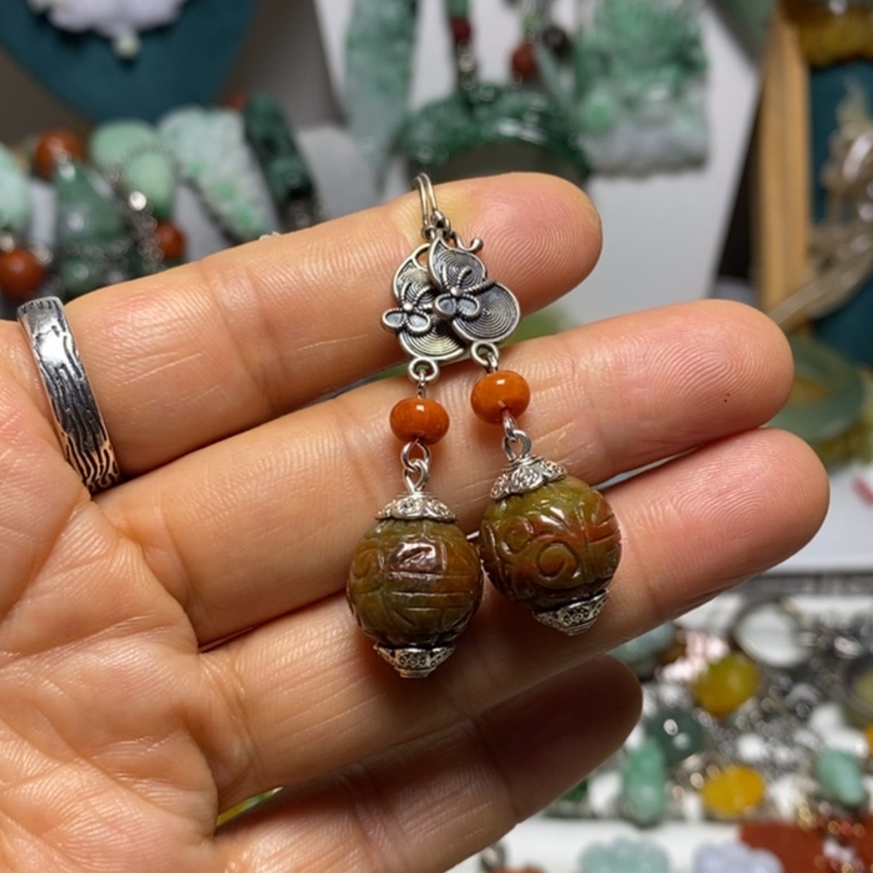 【闪购商品】翡翠吊坠(赠链)未镶嵌