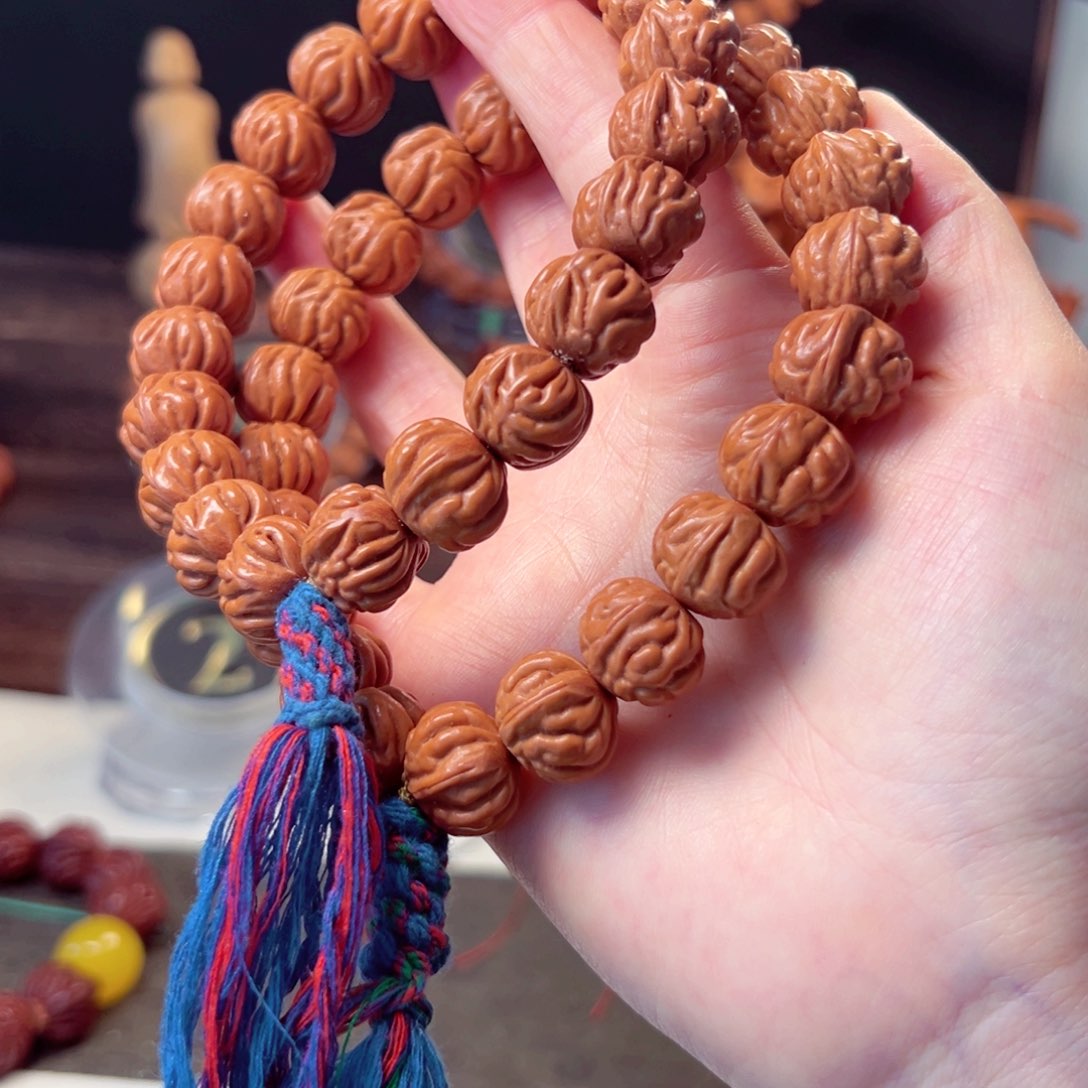 【闪购商品】桃核吊坠16尺寸玉龙脊