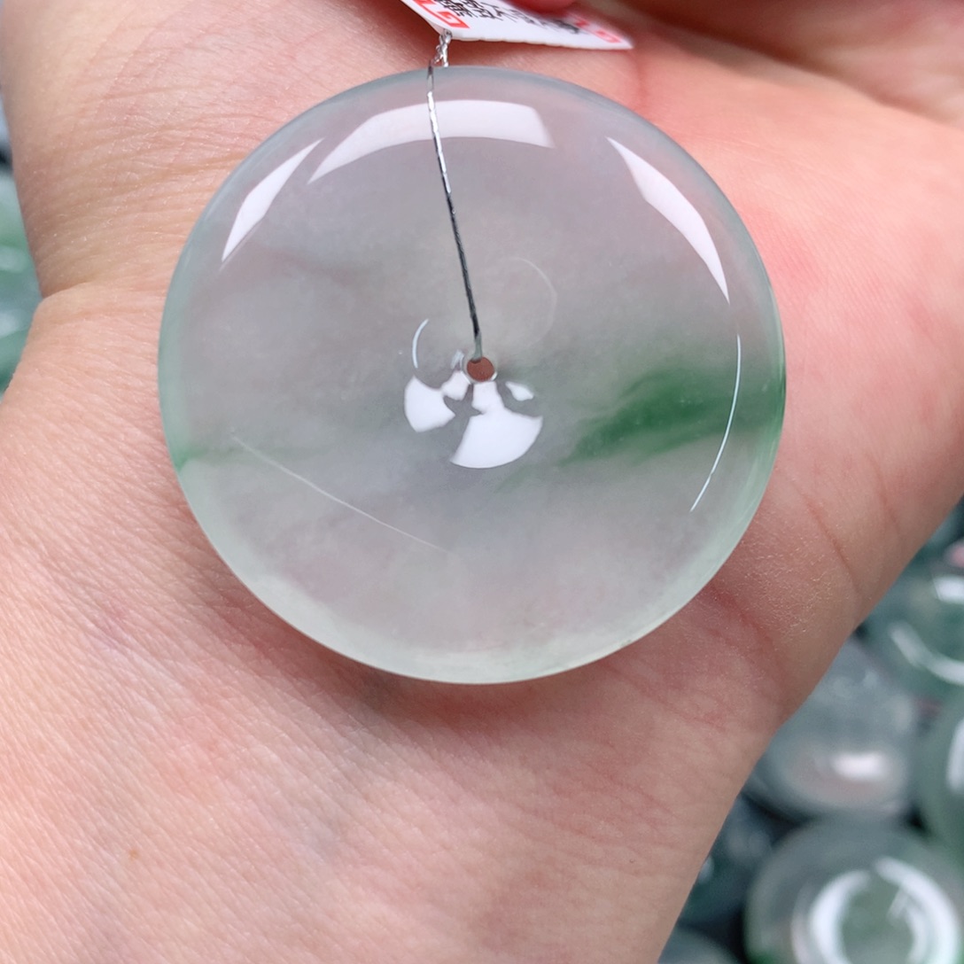 颈饰未镶嵌翡翠S*n天然翡翠