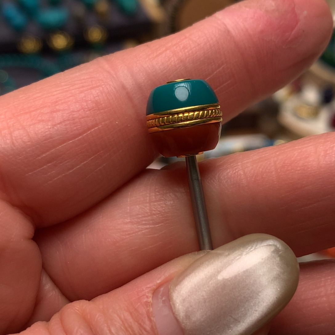 绿松石汉堡珠18K金镶嵌