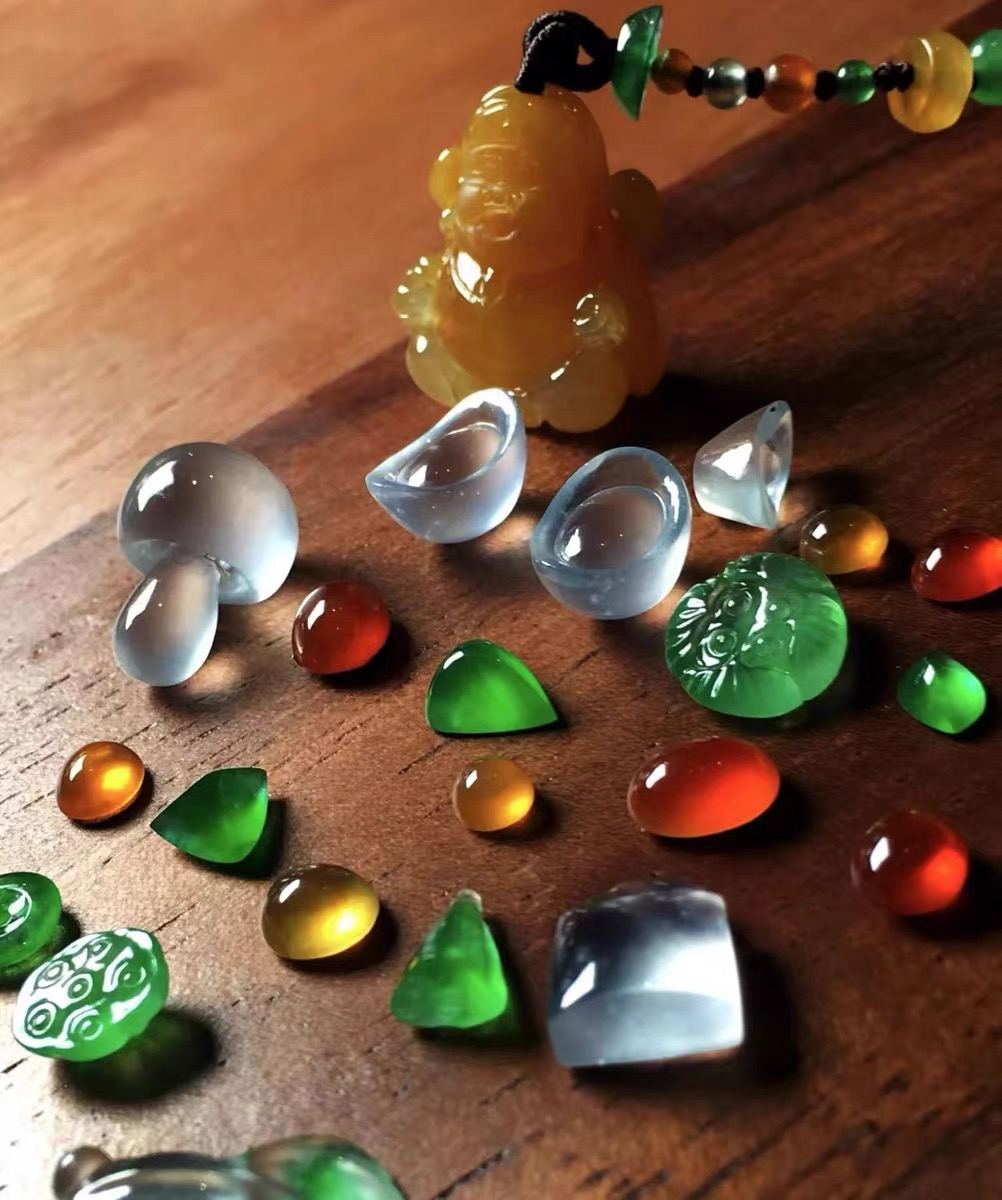 天然缅甸翡翠A货上拍咨询链接