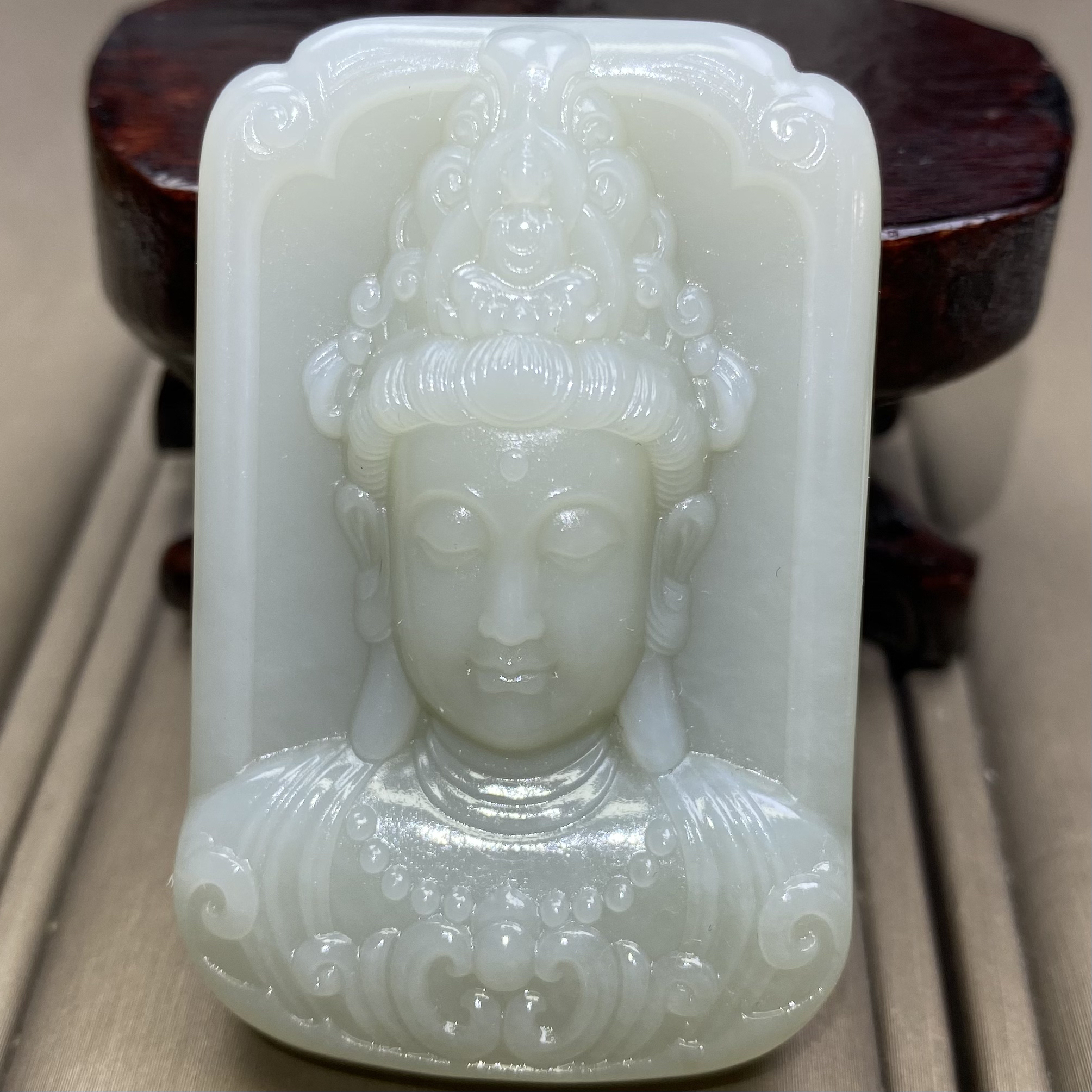 天然和田玉新疆且末高青白观音牌子吊坠挂件油润一物一证