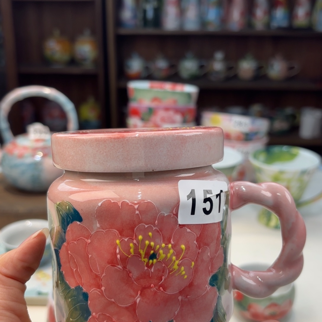 瓷片兔兔的小可爱太