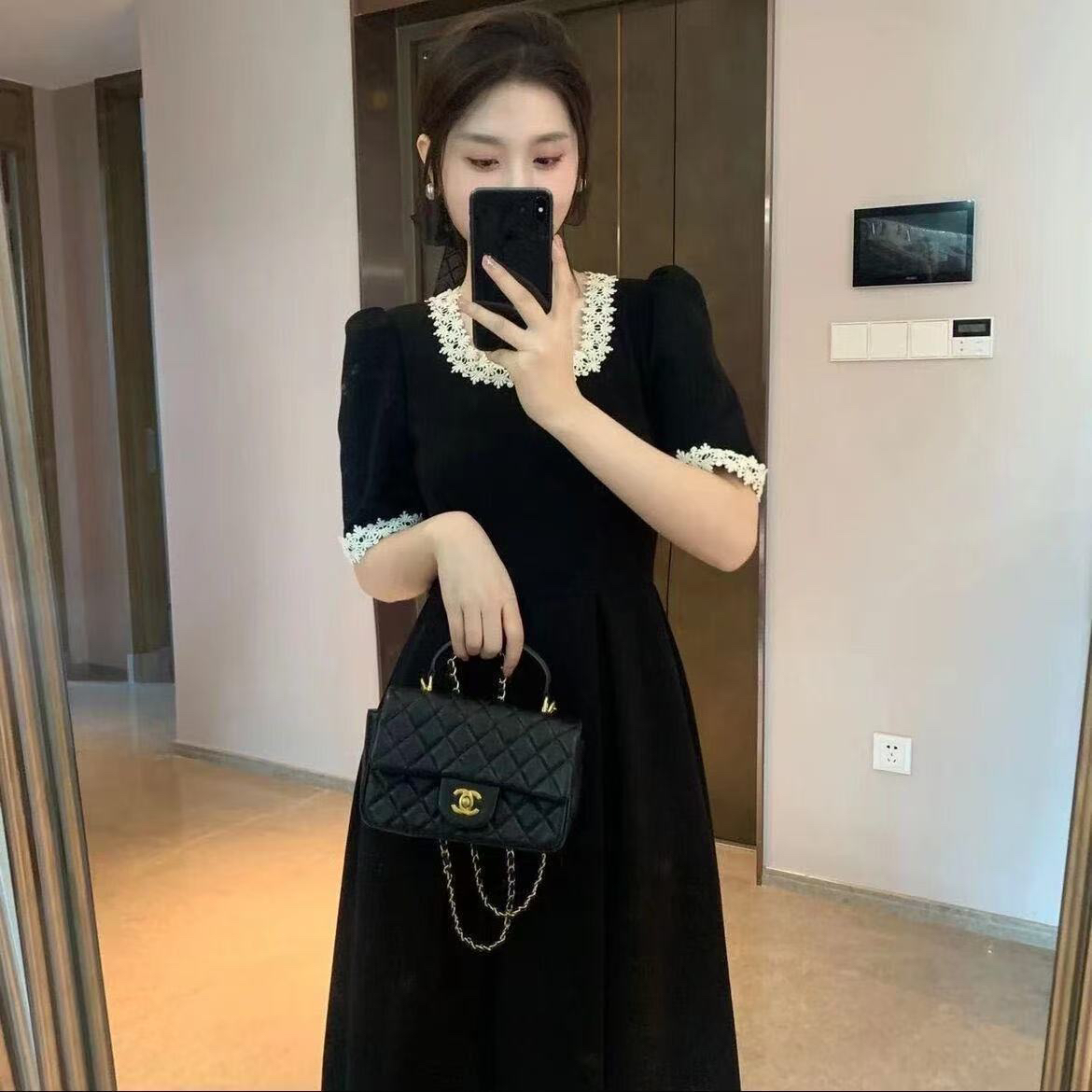 妮妮家7123夏季新款法式气质高级感赫本风懒人裙！！