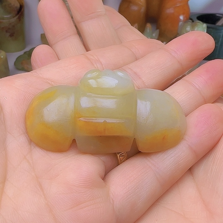 和田玉吊坠(不含链)未镶嵌