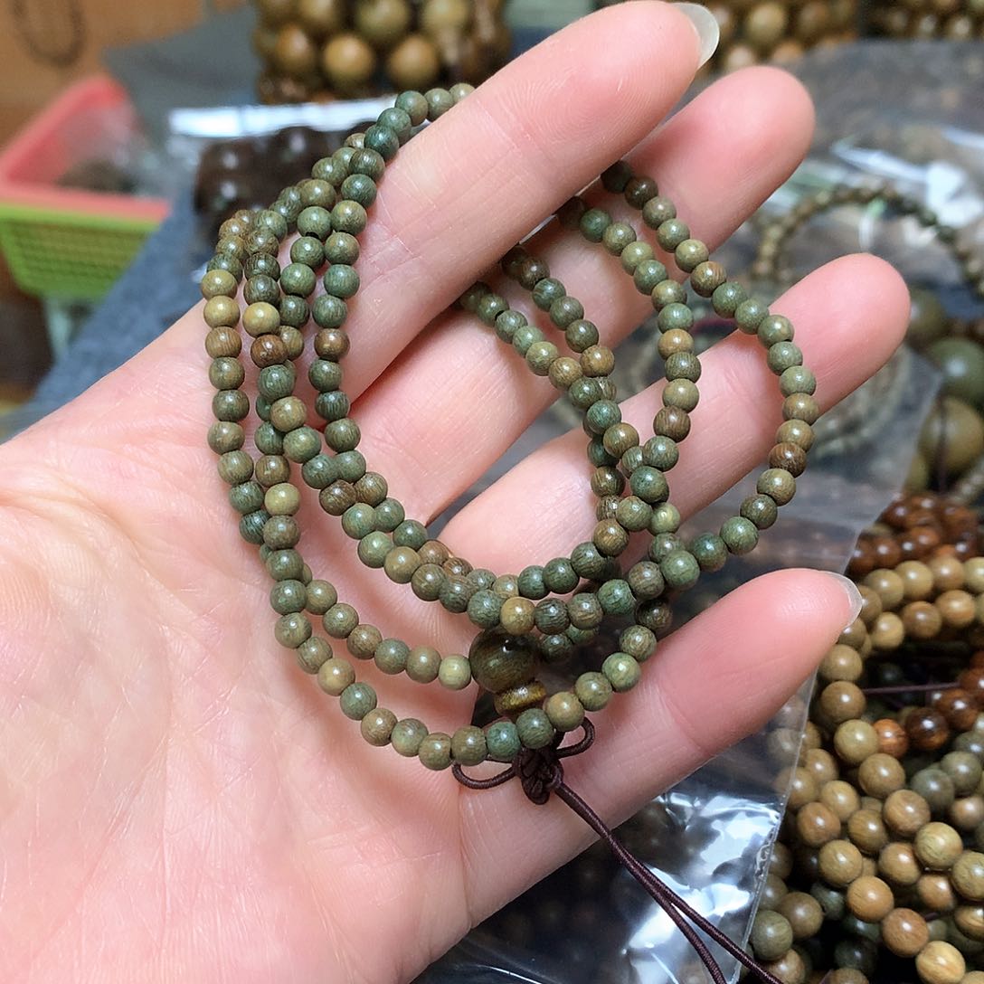 维腊木（绿檀）手串/手链曾**?