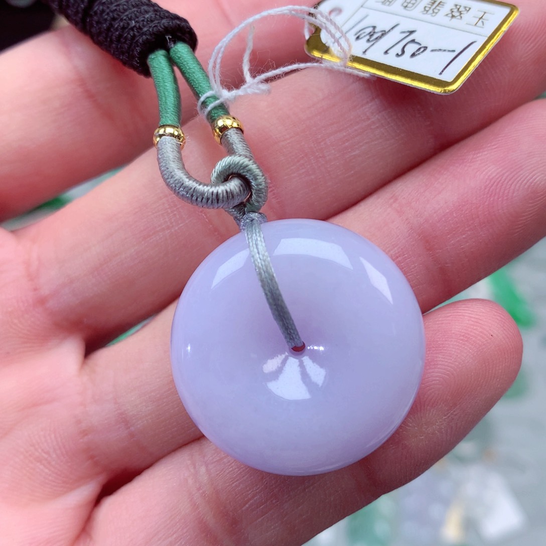 翡翠颈饰未镶嵌翡翠吊坠