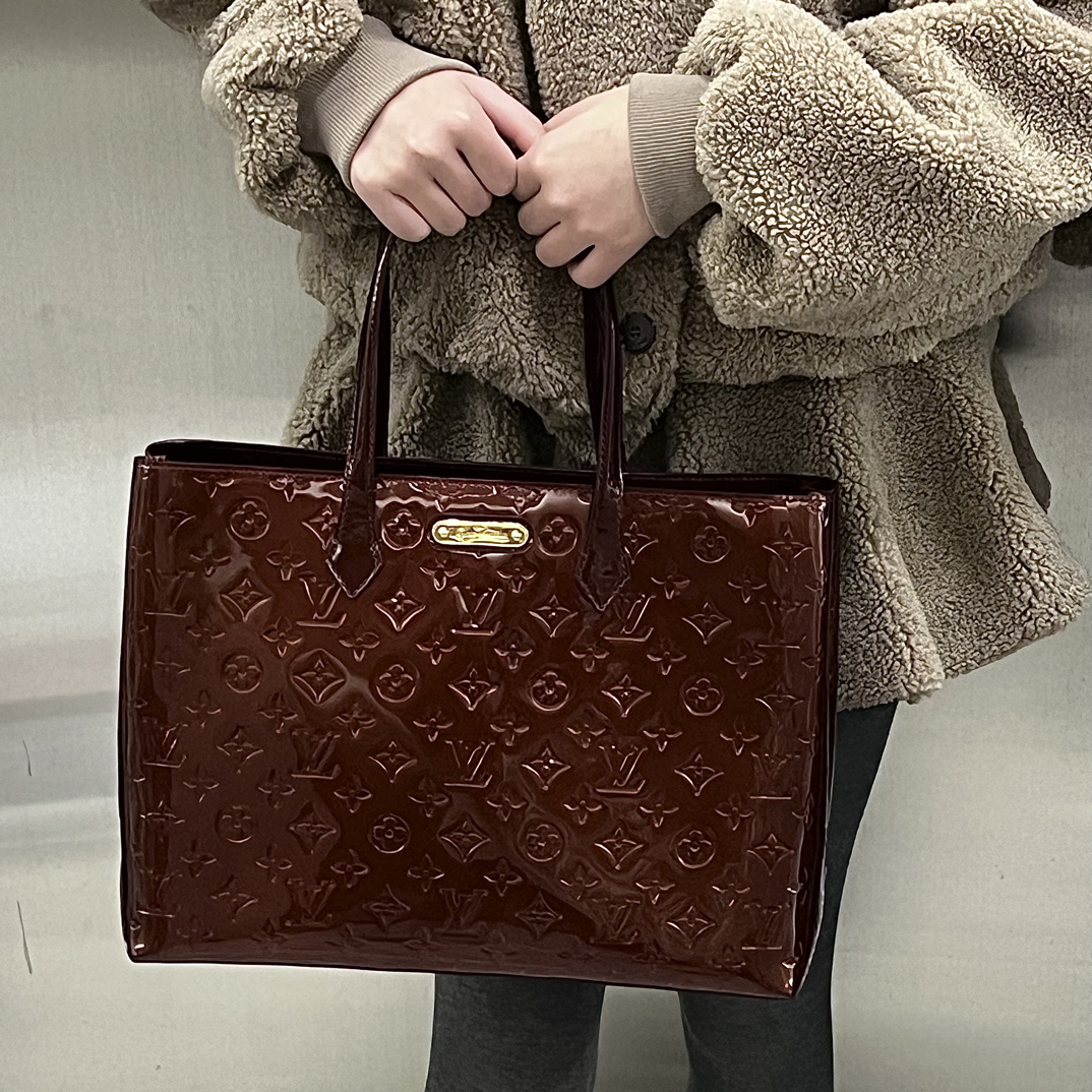 95新 LouisVuitton/路易威登 车厘子红漆皮托特包经典单肩包