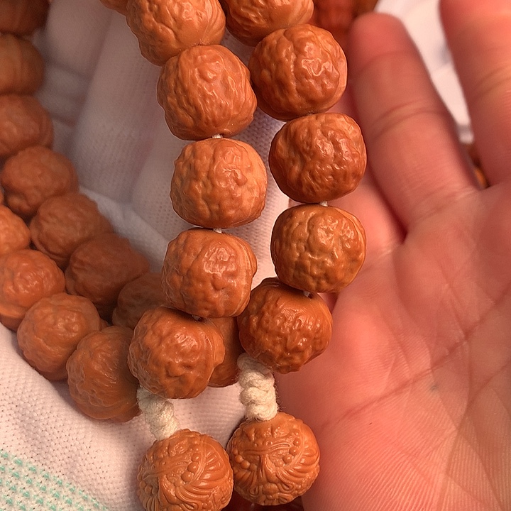 文玩核桃手串山*产总