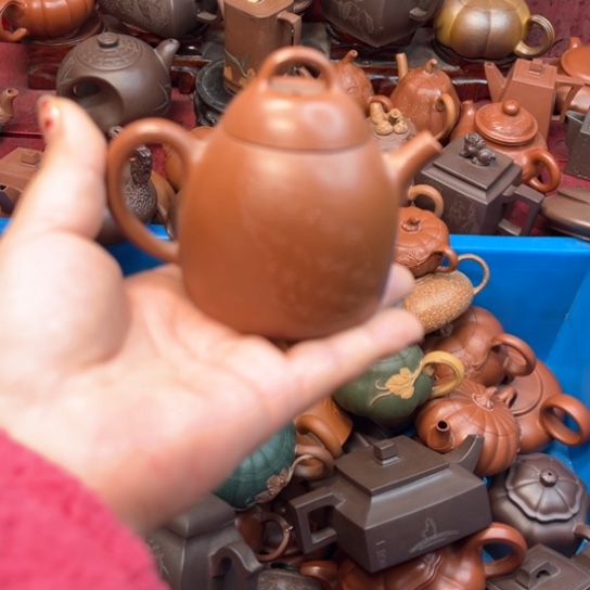 紫砂茶壶紫砂………………