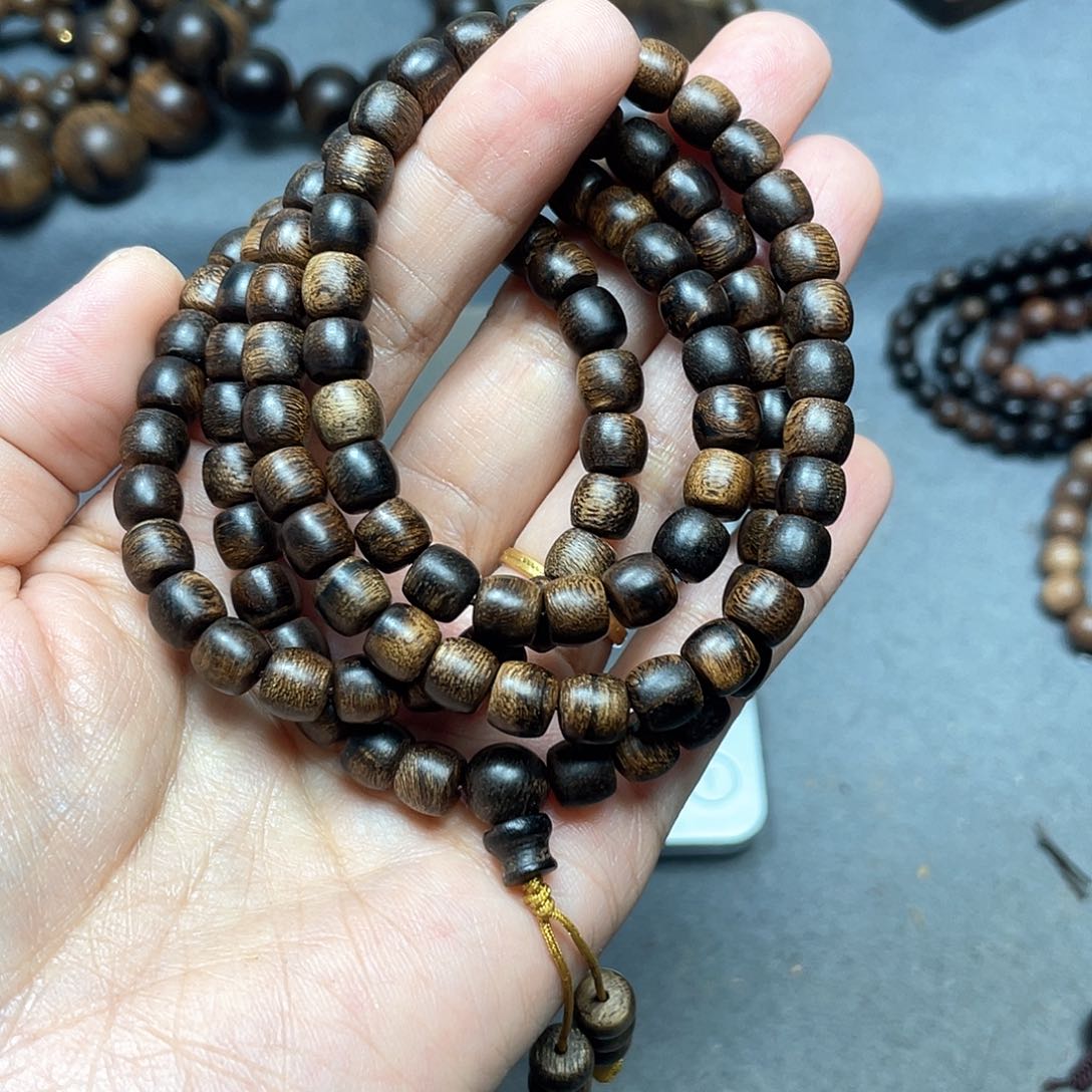 沉香碎屑沉香用****0白棋瘤疤0.7