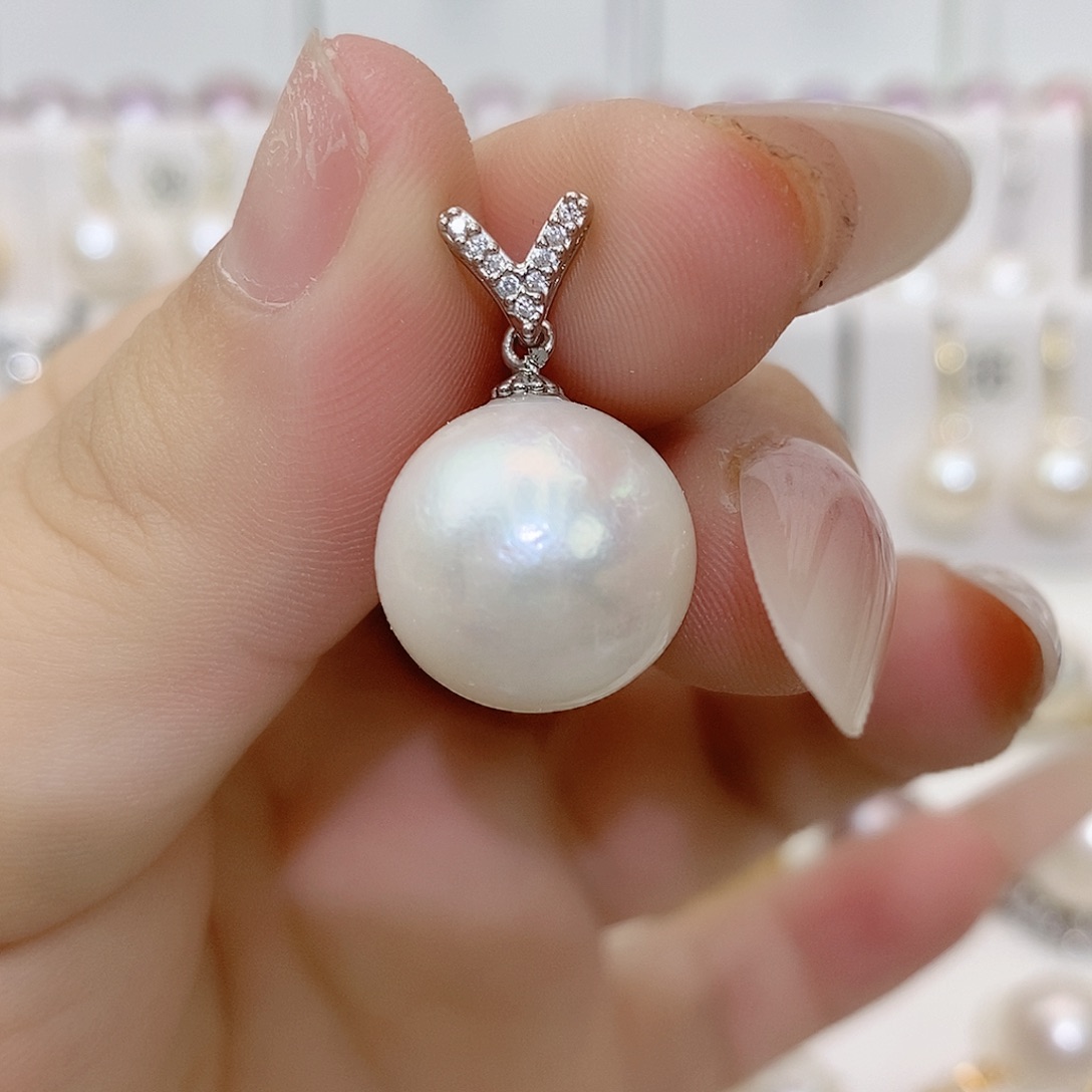 淡水珍珠颈饰合金