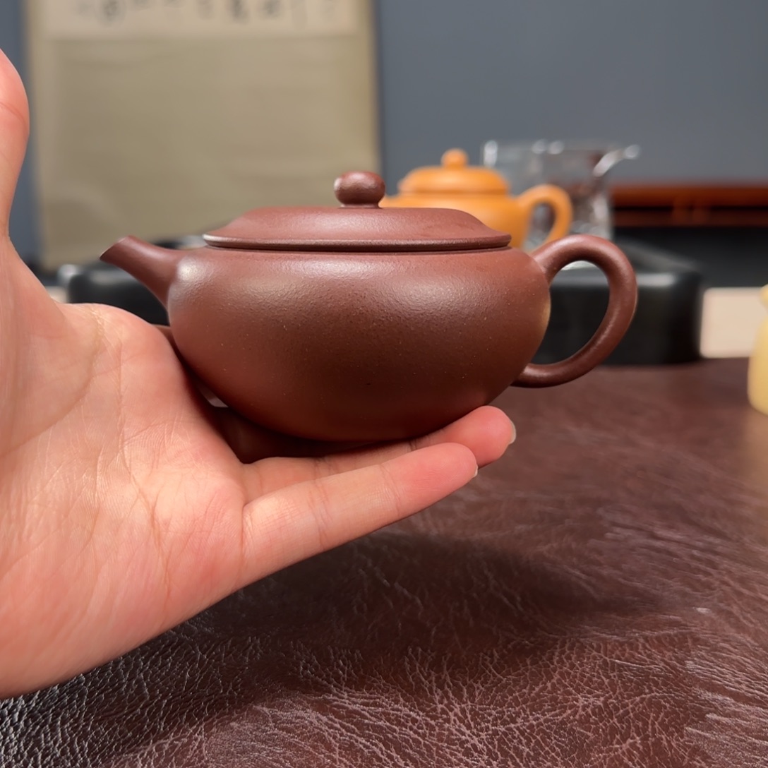 紫砂茶壶大**咸羊角山紫泥