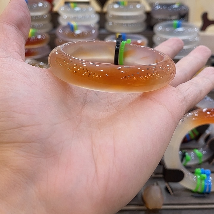 玛瑙/玉髓未镶嵌手镯13