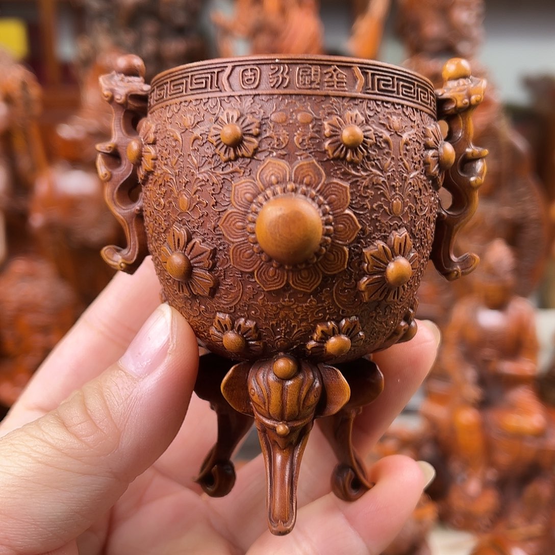 黄杨木沁*黄杨木雕刻艺术