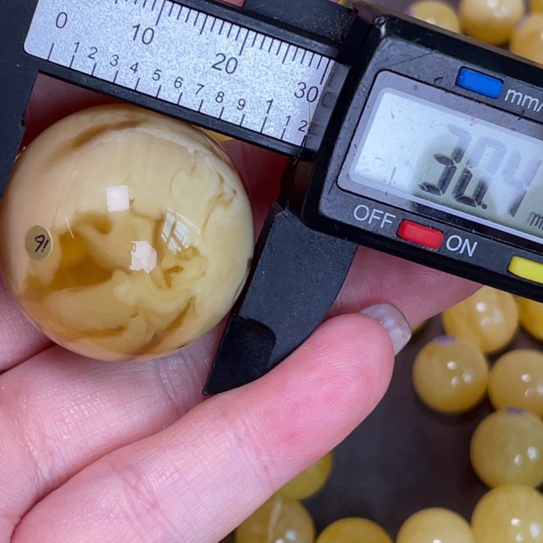 未镶嵌蜜蜡裸石蜜蜡1188
