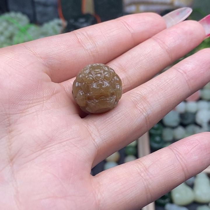 未镶嵌和田玉（糖玉）珠宝半成品