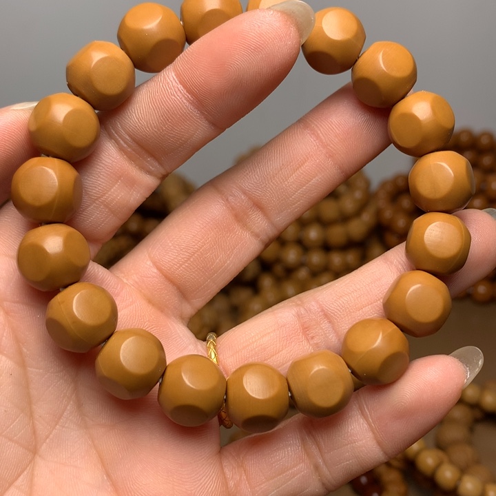 猴头核桃吊坠猴头