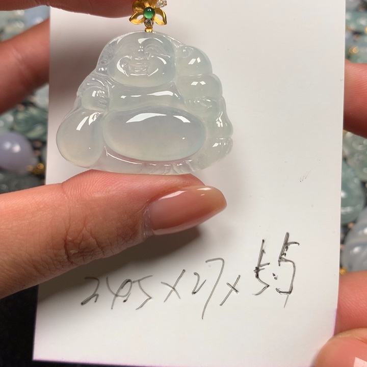 翡翠18K金镶嵌颈饰佛公