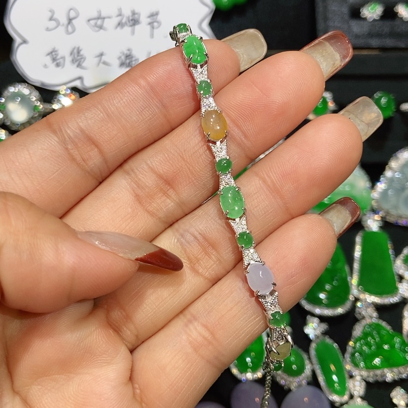 【闪购商品】翡翠手链未镶嵌天然翡翠