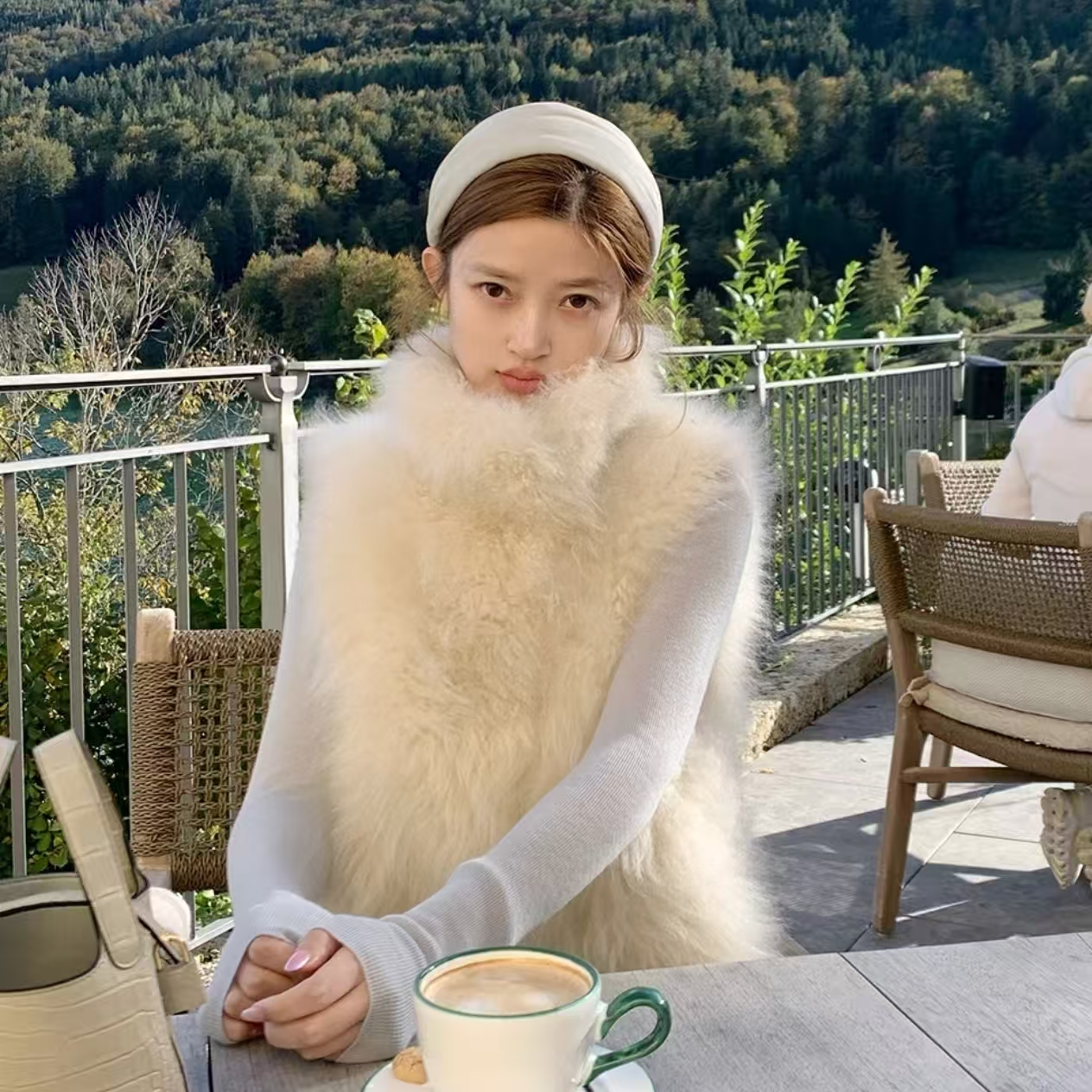  氛围感立体挺括落肩不挑身高百搭马甲环保毛毛坎肩