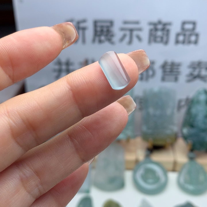 定制翡翠未镶嵌天然翡翠