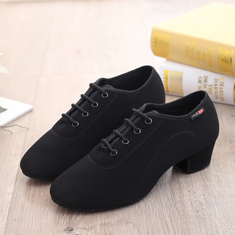 2025拉丁舞鞋男孩鞋女童舞蹈鞋拉丁舞鞋男童女孩跳舞鞋软底练功鞋