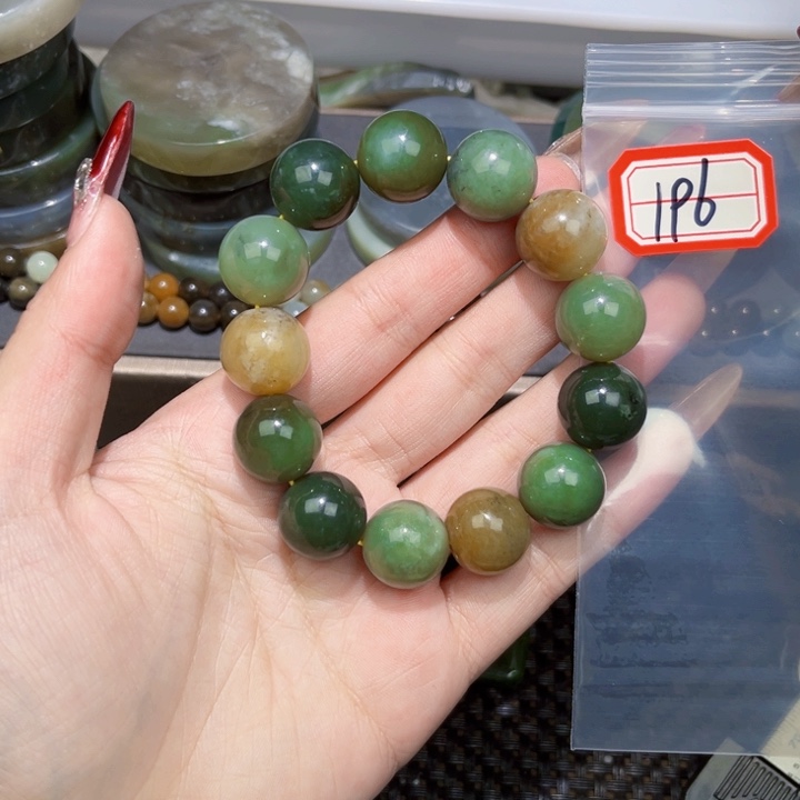 和田玉和田玉边角料随机发未镶嵌