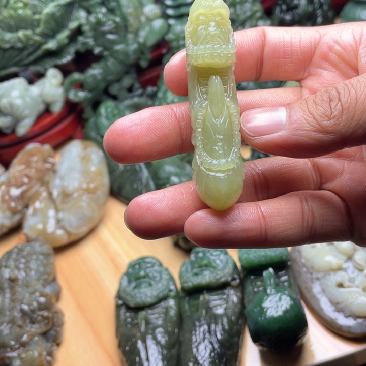和田玉把件未镶嵌陆*