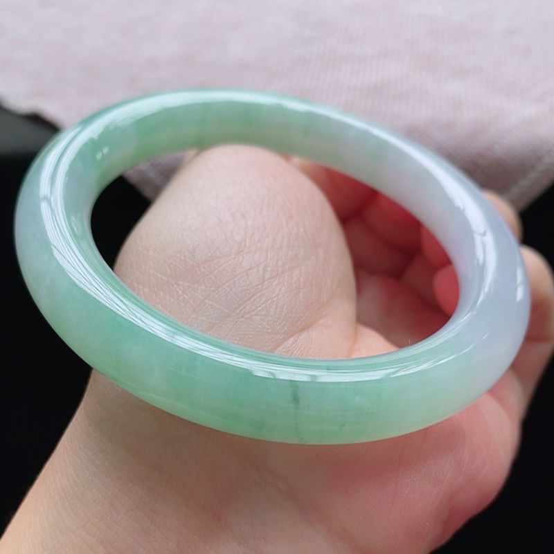 57圈25084冰糯种水润飘绿翡翠手镯子圆条天然A货 a13
