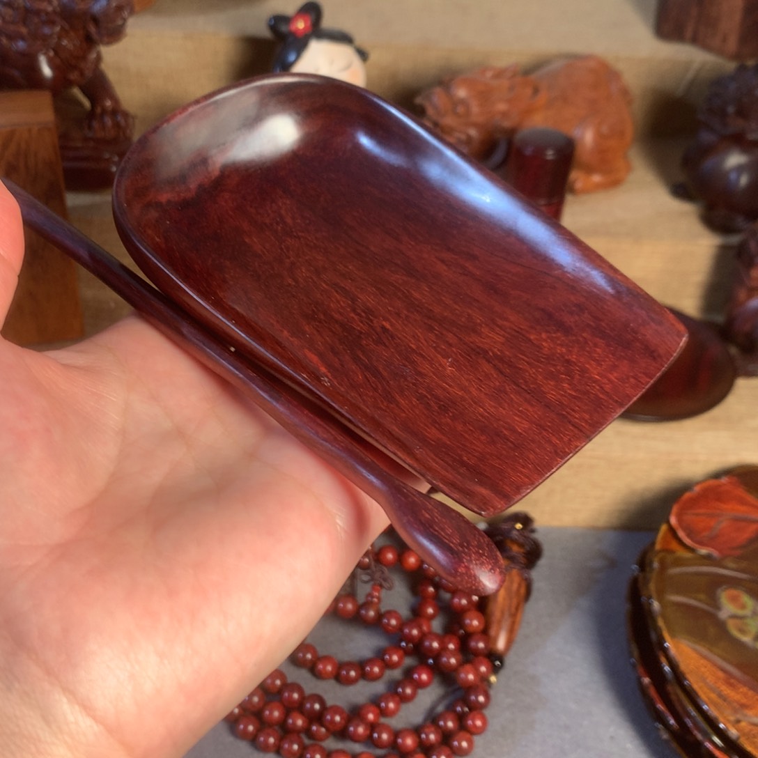 檀香紫檀（小叶紫檀）L**n