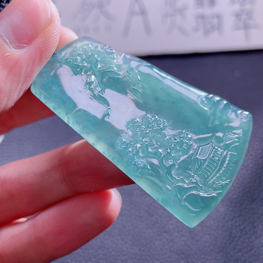 翡翠颈饰未镶嵌888888888